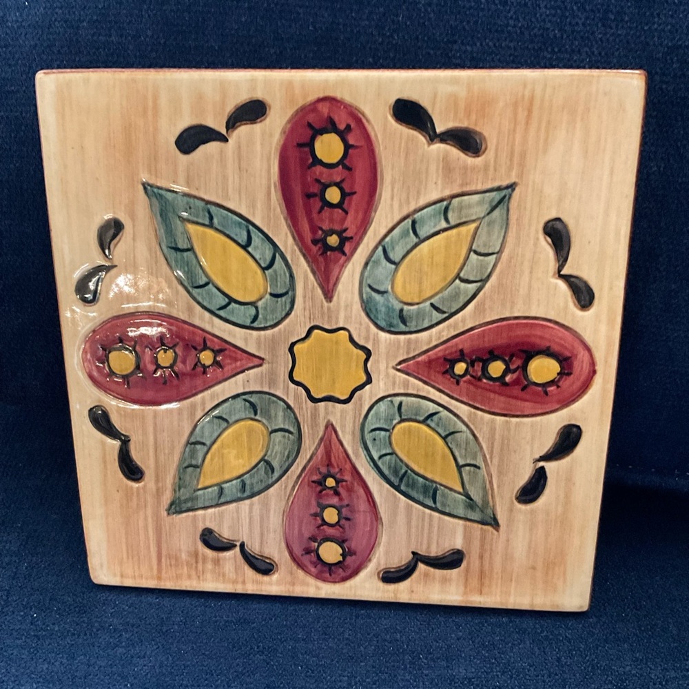 Pennsbury Pottery trivet